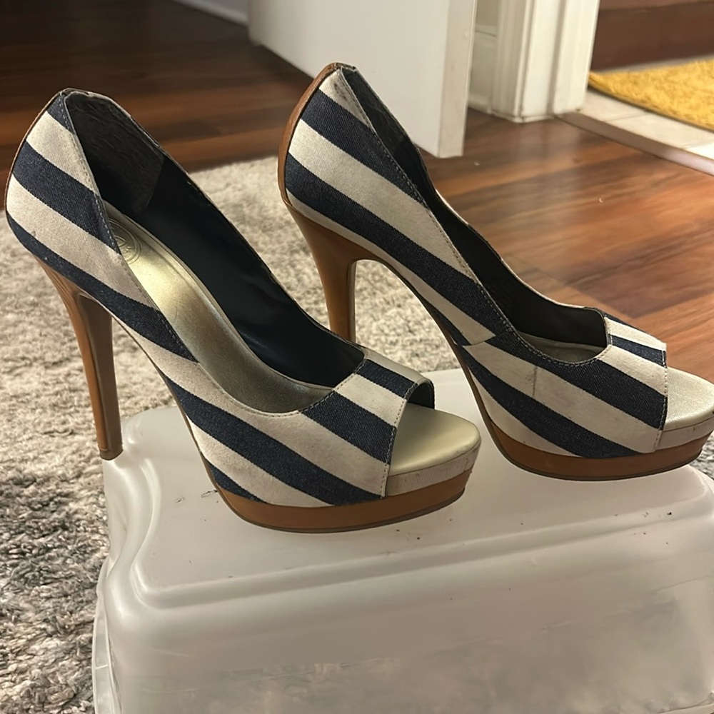 Jessica Simpson denim peep toe heels.
